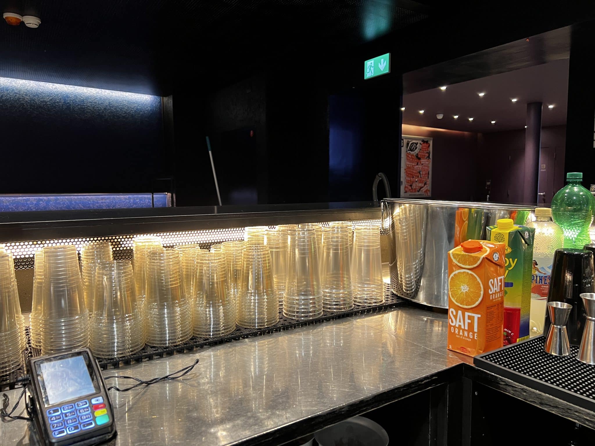 Foyerbar107